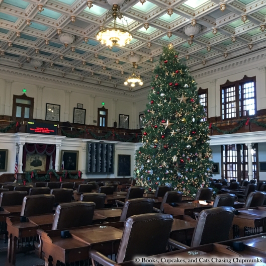 2017 Texas House of Representatives' Christmas Tree - Austin, TX | Books, Cupcakes, and Cats Chasing Chipmunks